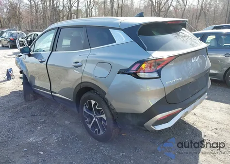 2024 Kia Sportage Ex z USA, uszkodzony, nr VIN KNDPVCDF8R7277239